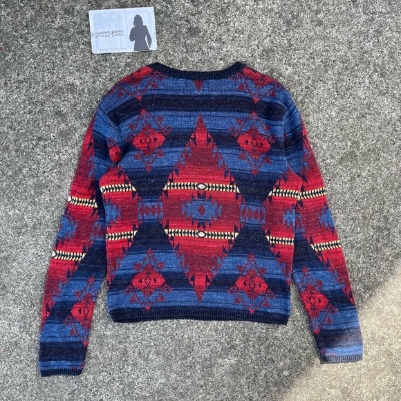 Vintage Knit - Picture 2 of 5